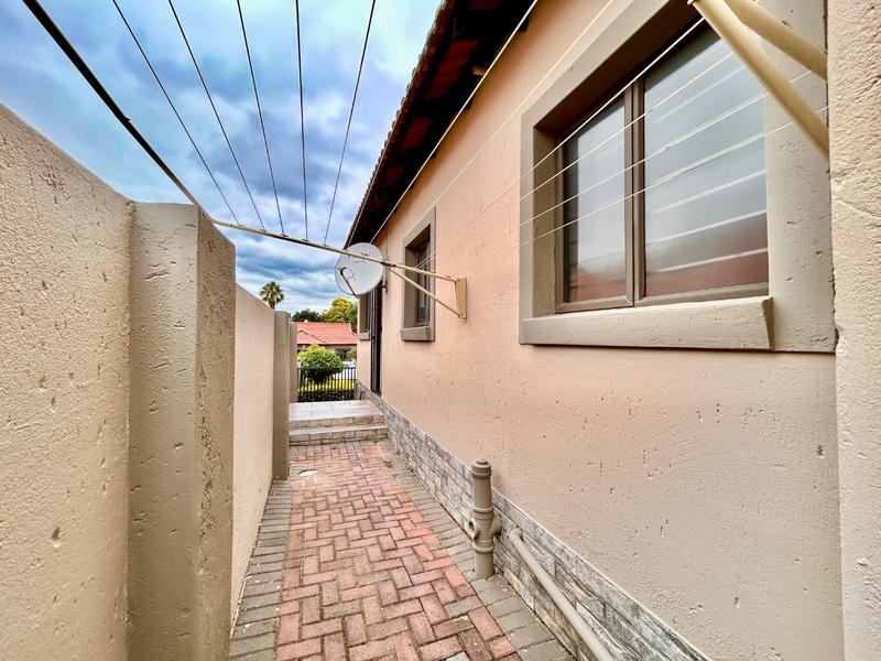 3 Bedroom Property for Sale in Melodie North West